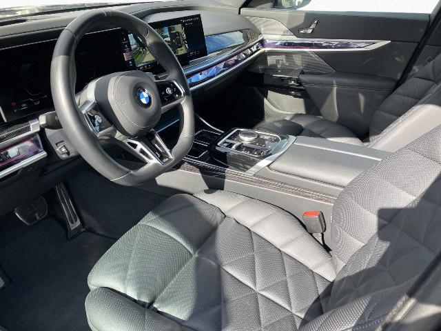 BMW 740 740d M-Sport Sedan xDrive