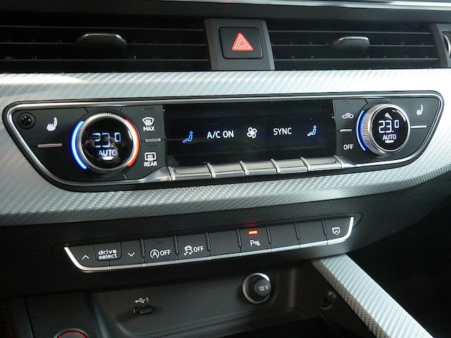 Audi RS4 Avant Quattro