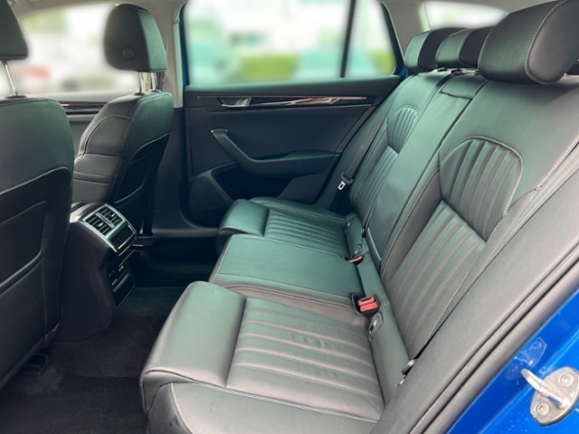 Skoda Superb 2.0 TDI Combi