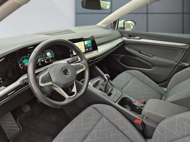 Volkswagen Golf 2.0 TDI Golf VIII Life Variant