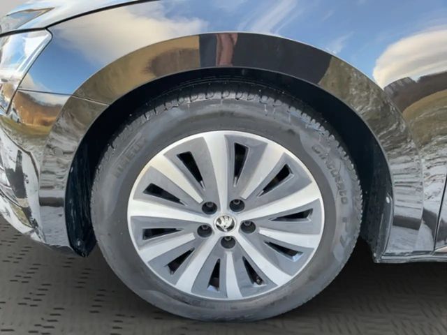 Skoda Superb 2.0 TDI Combi