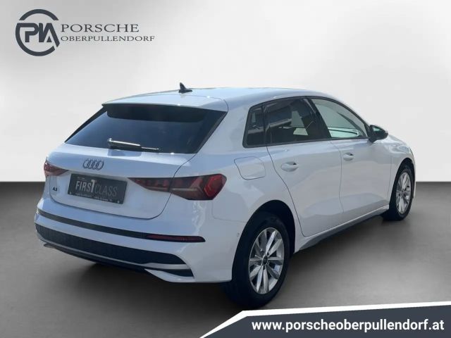 Audi A3 30 TFSI Sedan