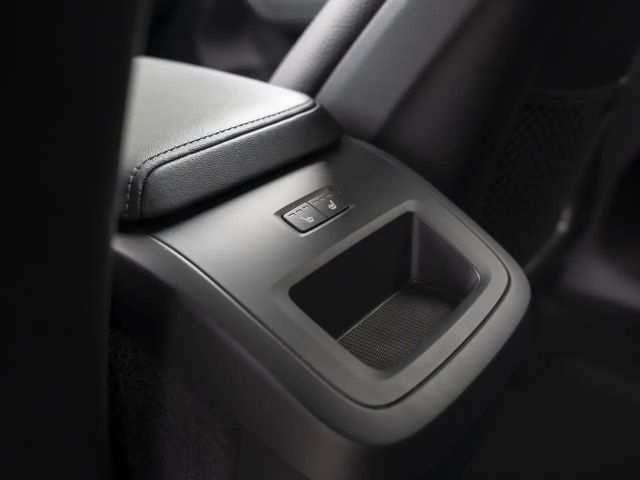 Volvo XC60 AWD Dark Plus