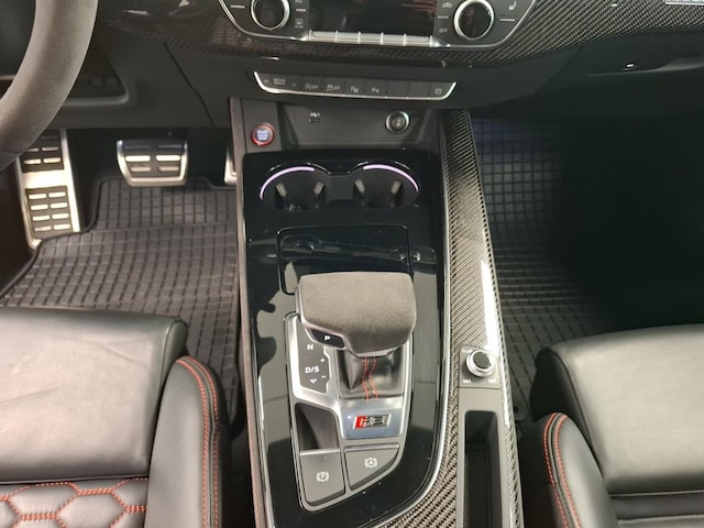 Audi RS4 Avant Quattro