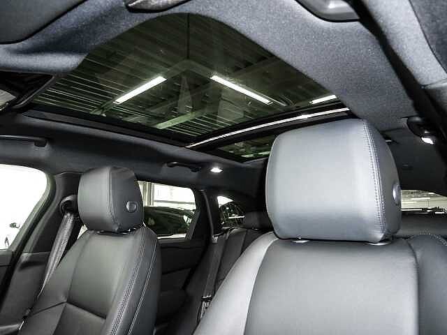 Land Rover Range Rover Velar Dynamic SE