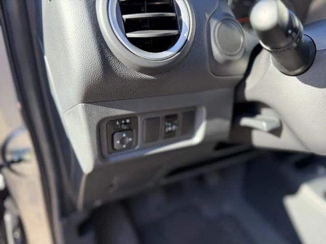 Mitsubishi Space Star Star