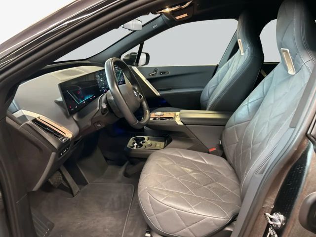 BMW iX xDrive40
