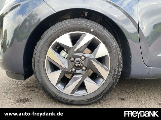 Hyundai i10 1.0 2WD Trend