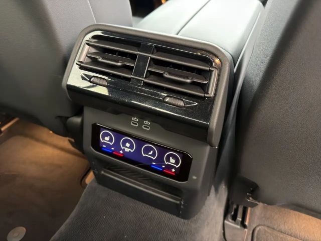 BMW 520 520d M-Sport Sedan xDrive