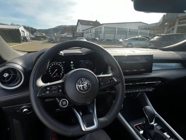 Alfa Romeo Tonale Hybrid TI