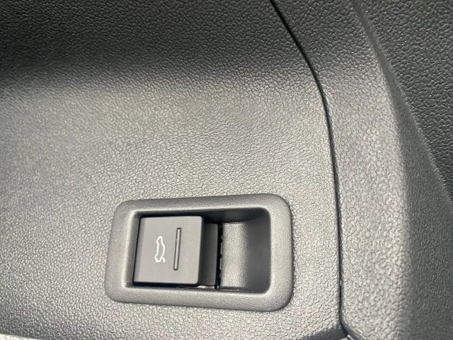 Audi A3 30 TFSI Sedan