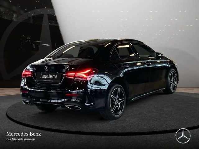 Mercedes-Benz A 250 A 250 e AMG Line