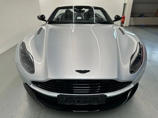 Aston Martin DB11 V8
