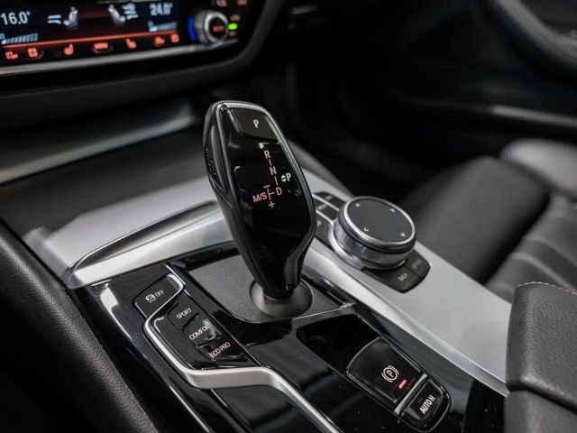 BMW 540 540d Touring xDrive