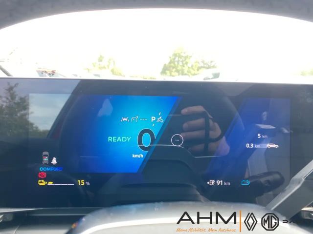 Renault Scenic E-Tech Iconic