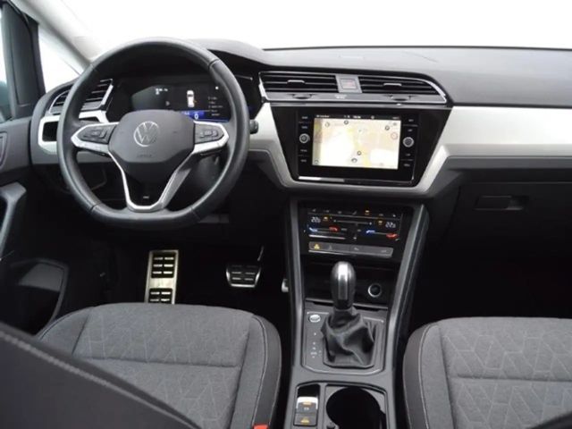 Volkswagen Touran 1.5 TSI DSG IQ.Drive Move