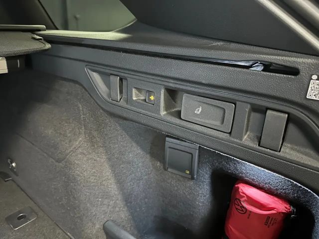 Volkswagen Passat 4Motion R-Line Variant