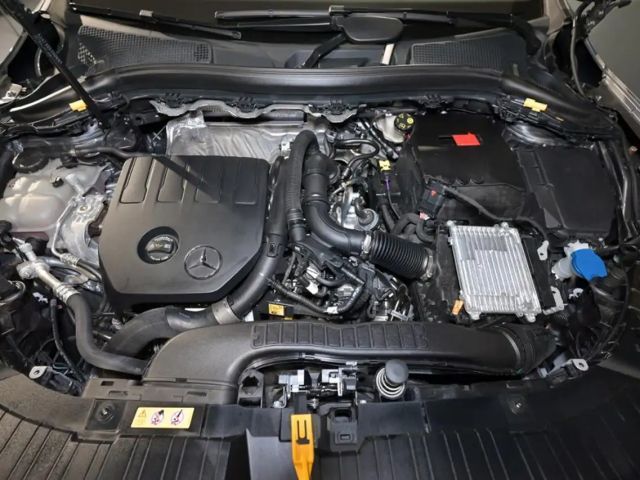 Mercedes-Benz GLA 180 Progressive