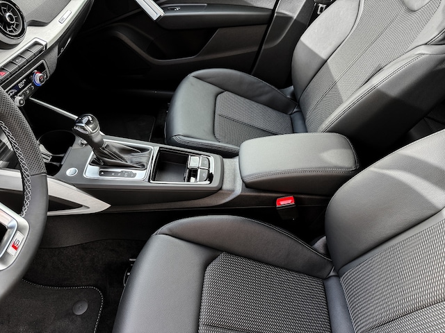 Audi Q2 35 TFSI S-Line S-Tronic
