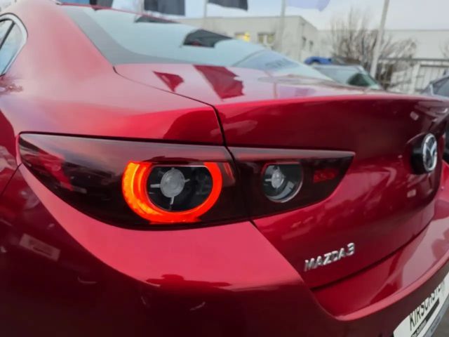 Mazda 3 Exclusive-line SkyActiv