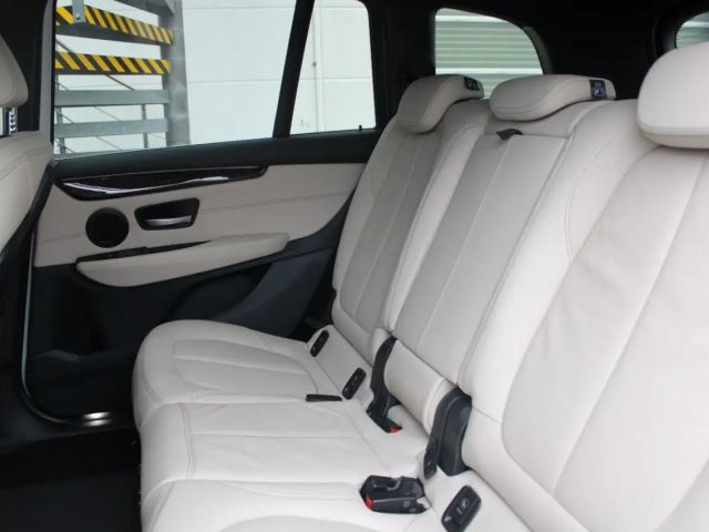 BMW 220 220d Gran Tourer M-Sport xDrive