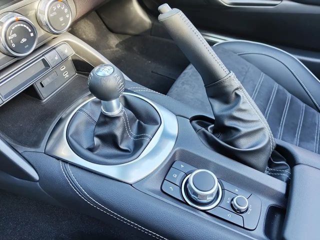 Mazda MX-5 Homura SkyActiv