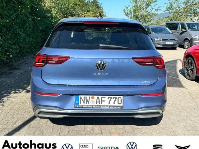 Volkswagen Golf 1.5 eTSI