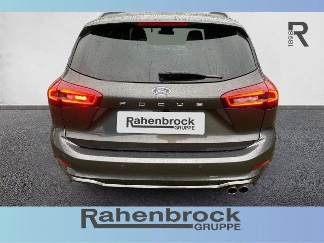 Ford Focus ST Line Wagon