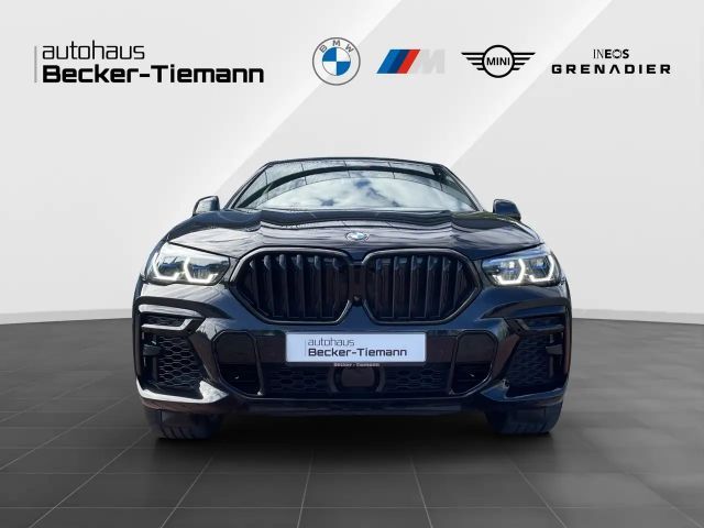 BMW X6 Coupé M50i