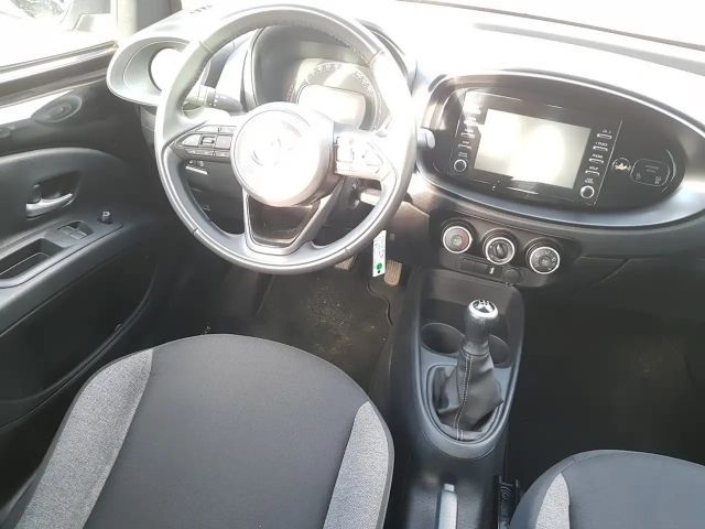Toyota Aygo X Hatchback Play