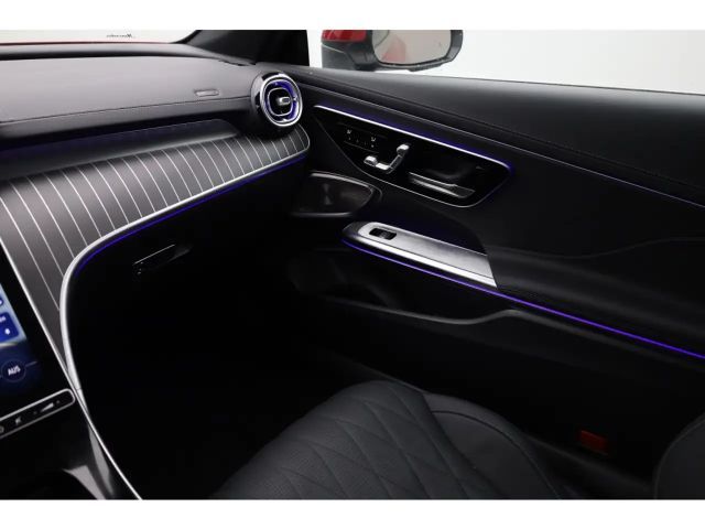 Mercedes-Benz CLE 300 4MATIC AMG Line Coupé