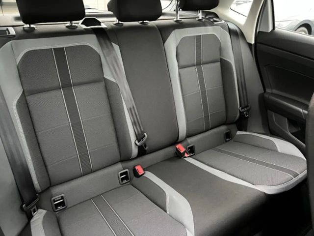 Volkswagen Polo Style