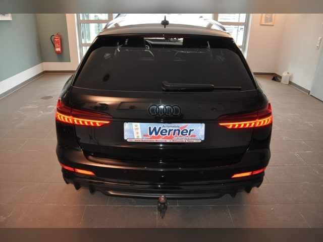 Audi S6 Avant Quattro