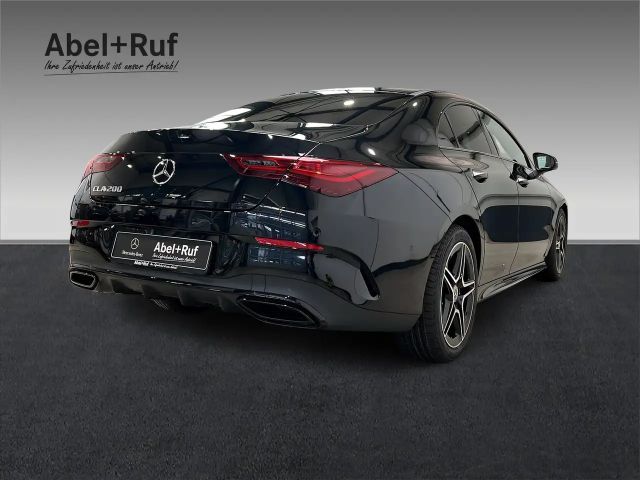 Mercedes-Benz CLA 200 AMG Line Coupé