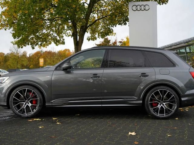 Audi Q7 Business Hybride S-Line