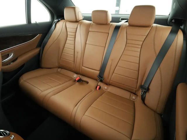 Mercedes-Benz E 450 4MATIC AMG Line Sedan