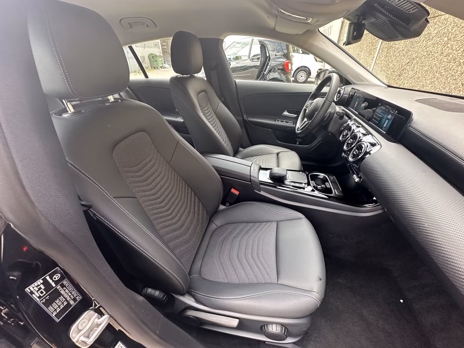 Mercedes-Benz CLA 200 7G-DCT Entry TOTWINKELASS