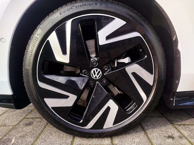 Volkswagen ID.7 4Motion GTX Tourer
