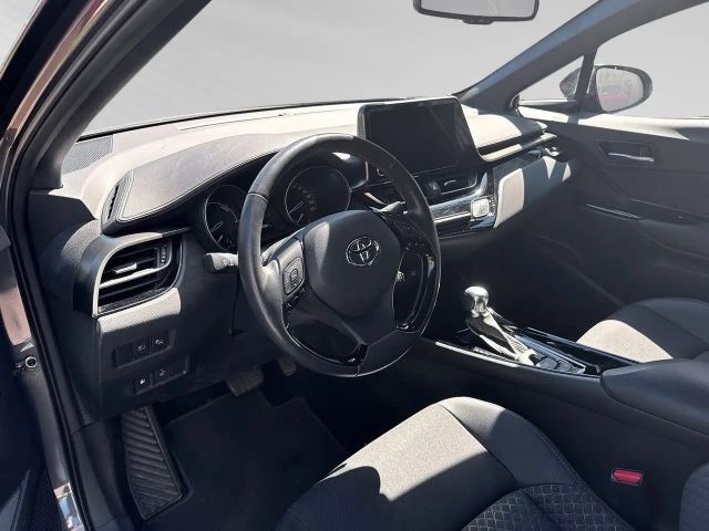 Toyota C-HR Hybride Team D