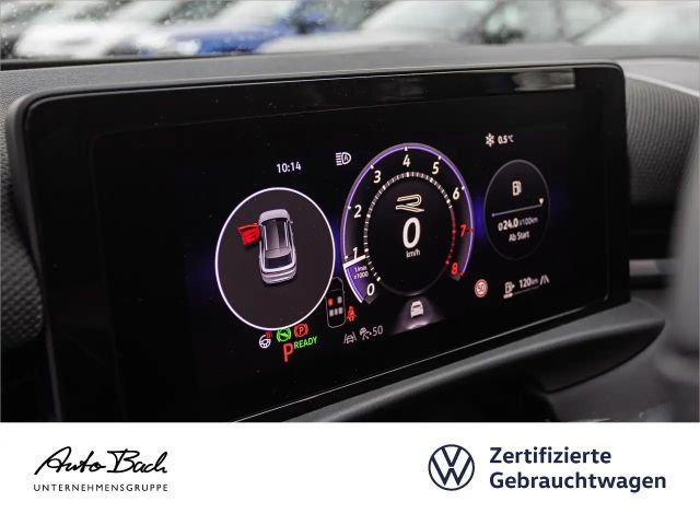 Volkswagen T-Roc 1.5 eTSI DSG R-Line