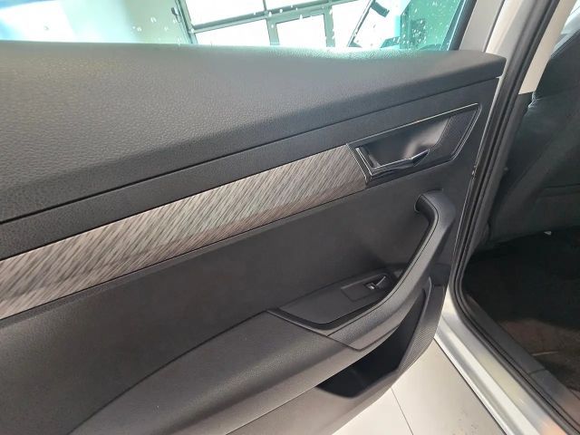 Skoda Karoq Selection