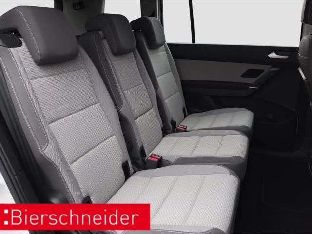 Volkswagen Touran 1.5 TSI BMT Comfortline DSG