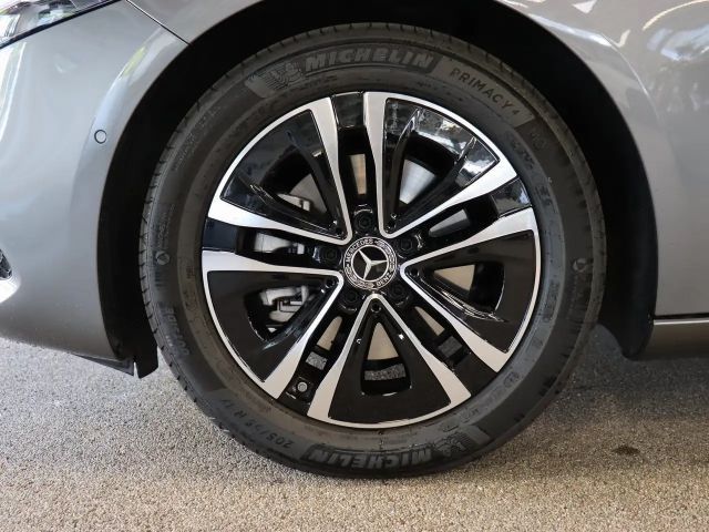 Mercedes-Benz A 180 Progressive