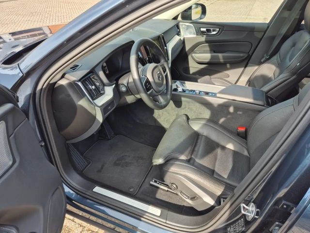 Volvo XC60 AWD Dark Ultra