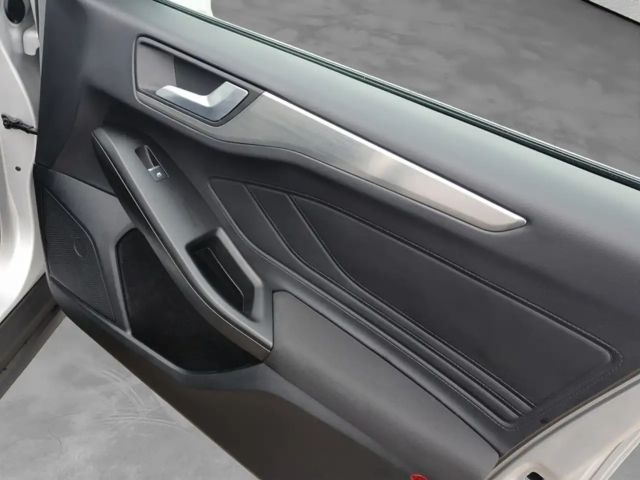 Ford Focus EcoBoost Titanium Wagon