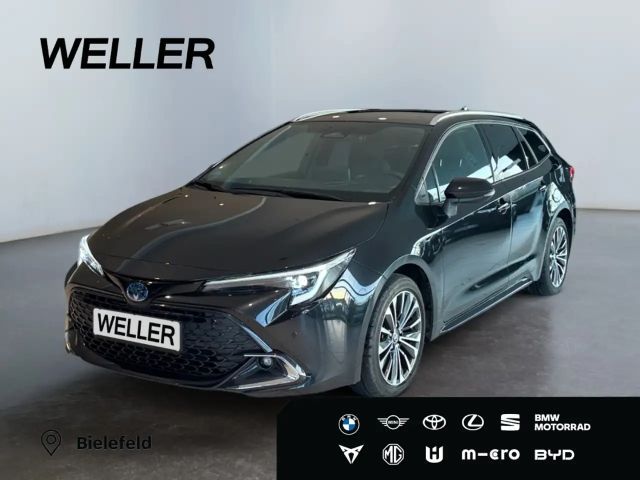 Toyota Corolla Hybride Team D