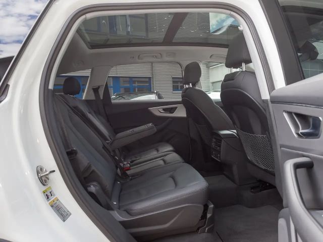 Audi Q7 50 TDI Quattro S-Line