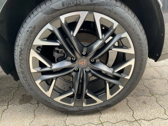 Cupra Terramar 1.5 e-Hybrid