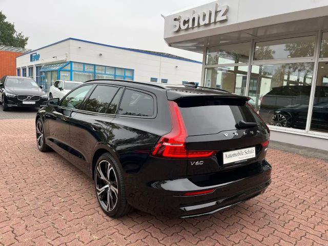 Volvo V60 AWD Dark Hybrid Plus T6