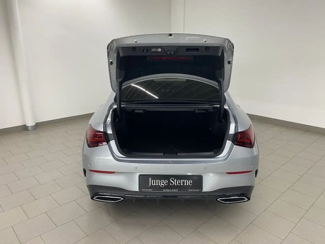 Mercedes-Benz CLA 220 AMG Line CLA 220 d Coupé